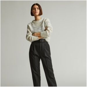 Everlane Women’s Draper Tapered Pant in Buttersmooth